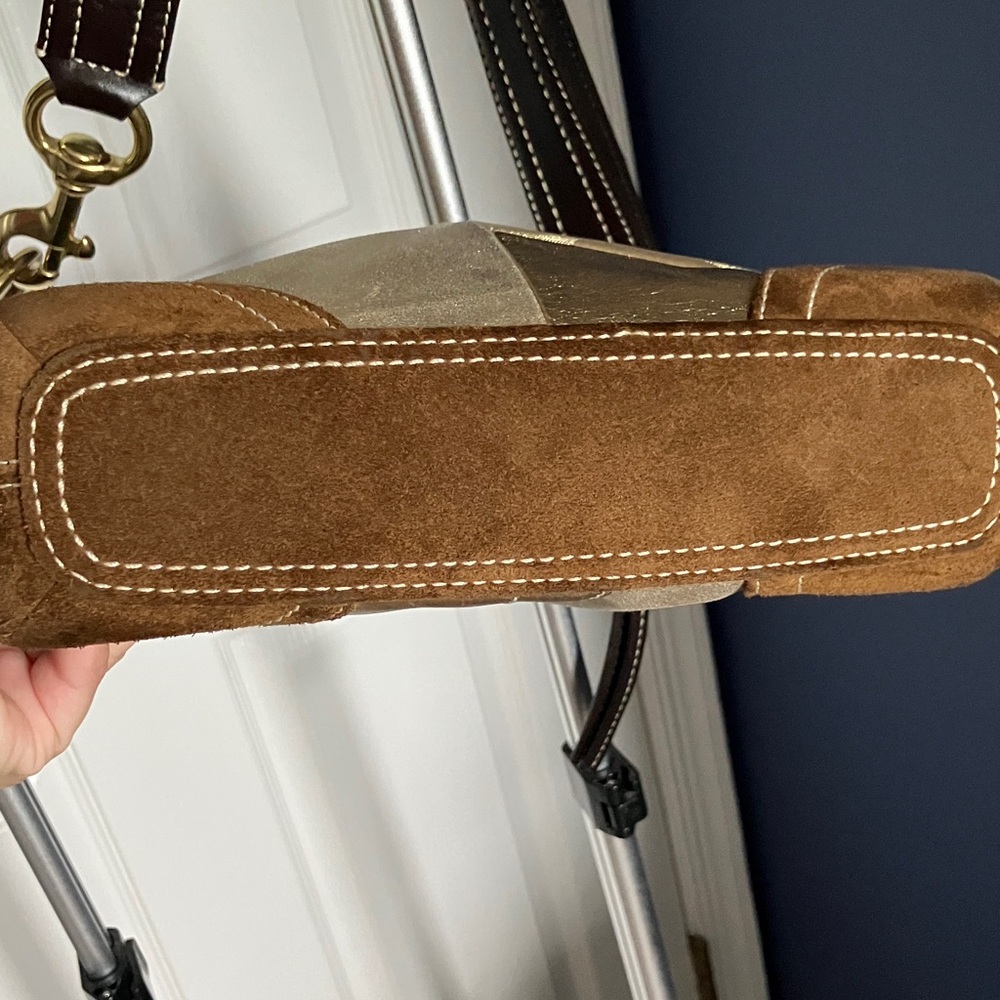 Coach Vintage F10387 Patchwork Signature Suede Leather Shoulder Handbag Gold - Picture 7 of 16